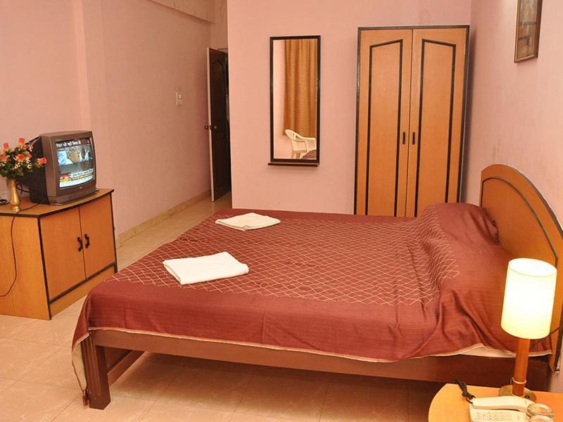 Hotel Picnic Plaza Sangolda Стая снимка