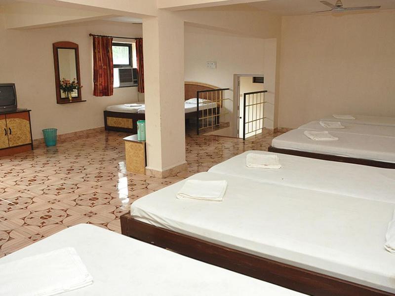 Hotel Picnic Plaza Sangolda Екстериор снимка